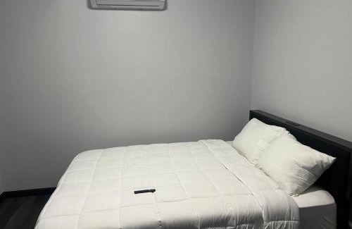 Newtonville Appartement | 1368 Central Ave APT#1