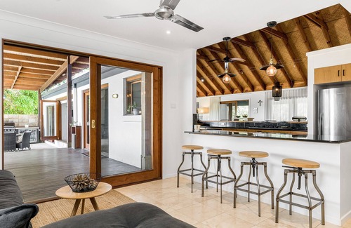 Myocum Maison | 13km's to Byron Bay town: Perfect family retreat with pool, sauna & sunset views