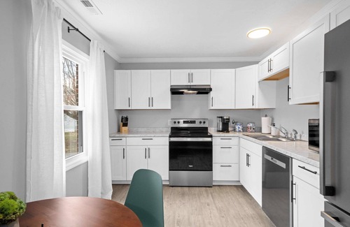 Summerlee Appartement | 13mins to NRG ⭑ HotTub ⭑ FirePit ⭑ GameRoom