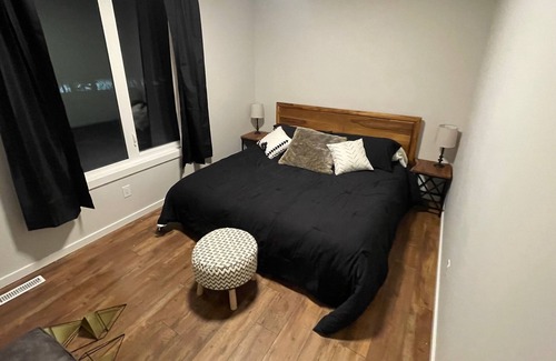 Lac du Bonnet Cottage | 13th Fairway Granite Hills, Poker Table & Fooseball, Large covered outdoor deck