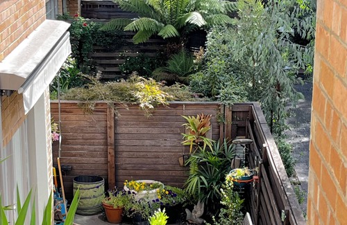 St. Kilda East Appartement | 14 Chapel - A gorgeous garden apartment in St Kilda