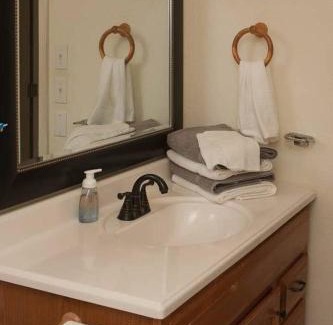 Lawton Appartement | 14% Discount for 1 Week 22% Discount for 1 Month