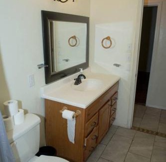 Lawton Appartement | 14% Discount for 1 Week 22% Discount for 1 Month