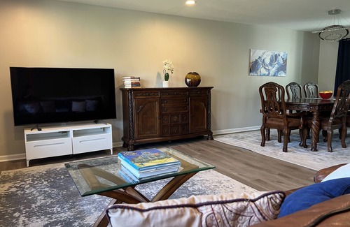 Lanham Maison | 14 minutes to University of Maryland, Close to Washington DC/Tyson's Corner