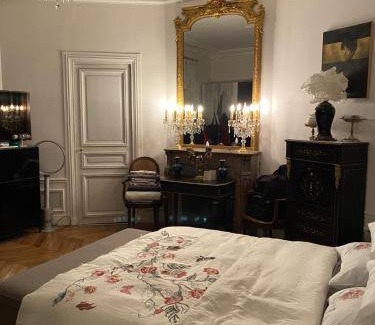 14th Arrondissement Appartement | 140 m² Appartement ∙ 3 chambres ∙ 8 personnes