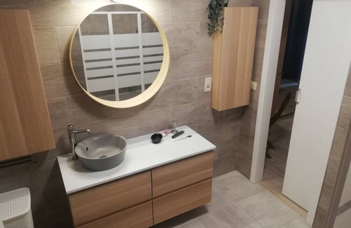 Sint-Jans-Molenbeek Station Balnéaire | 140 m² Chambre privée ∙ 1 chambre ∙ 2 personnes