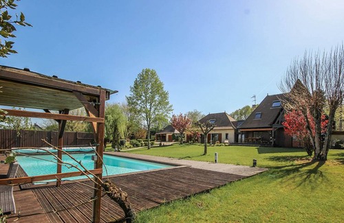 Varetz Maison | 140 m² Gîte ∙ 3 chambres ∙ 5 personnes