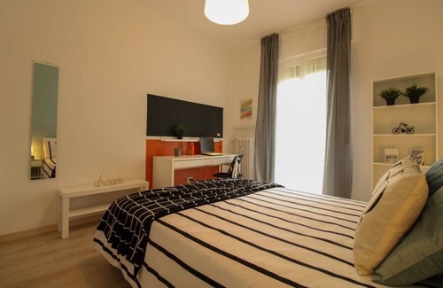 Mompiano Station Balnéaire | 140 m² Chambre privée ∙ 1 chambre ∙ 1 personne