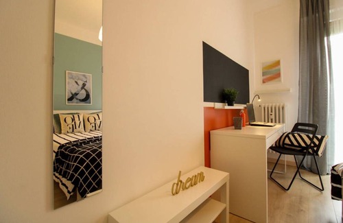 Mompiano Station Balnéaire | 140 m² Chambre privée ∙ 1 chambre ∙ 1 personne