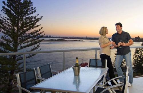 Caloundra Station Balnéaire | 140 m² Résidence de vacances ∙ 3 chambres ∙ 127 personnes