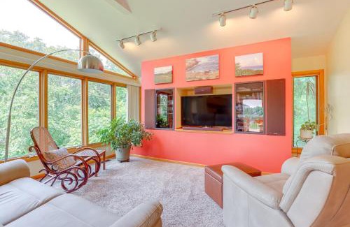 Ionia Maison | 1440 Getaway with Yard and Deck about 16 Mi to Rochester