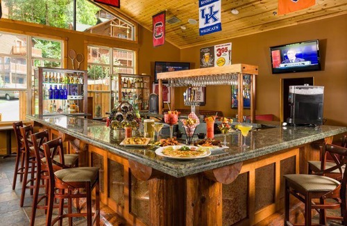 Gatlinburg Station Balnéaire | 149 m² Résidence de vacances ∙ 3 chambres ∙ 127 personnes
