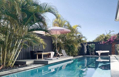 Kingscliff Maison | 14m Mineral Pool + Paddle Boards + Creek Access