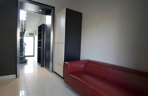 Lodz Auberge | 15 m² Auberge de jeunesse ∙ 127 personnes