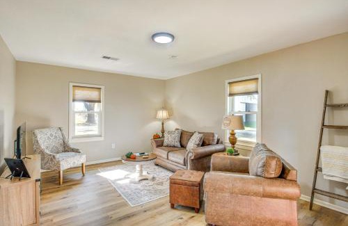 Drexel Maison | 15 Mi to La Cygne Lake Peaceful Ranch Home