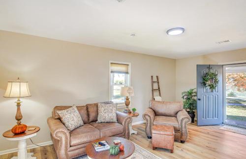 Drexel Maison | 15 Mi to La Cygne Lake Peaceful Ranch Home