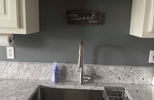 Northport Maison | 15 min drive to GAME day! 3b/2bth home