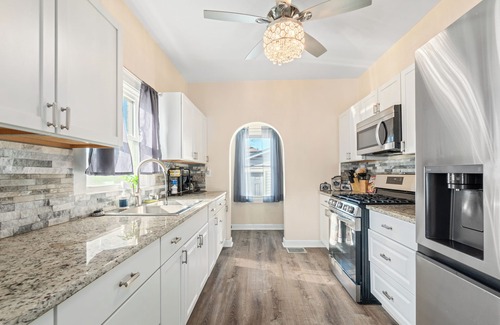 Gary Maison | 15 mins to beach/Renew+Relax/Clean/ Nat’l Park!/Theater/Game Room/Pet Friendly