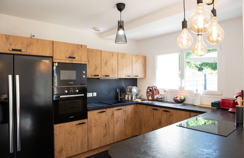 Etercy Maison | A 15 mn d'Annecy belle villa 4 CH jardin privé