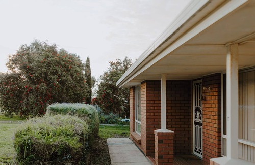 Dudley East Maison | 15% Off Weekly | Coastal-View MALU | 4BR