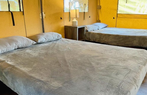 Sutherland Springs Autre | #15 Sons Rio Cibolo Safari Cabin