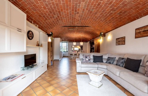 Castell'Alfero Appartement | 150 m² Appartement ∙ 1 chambre ∙ 8 personnes