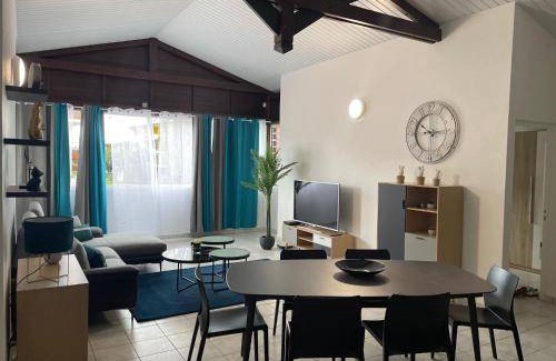 Kourou Appartement | 150 m² Appartement ∙ 4 chambres ∙ 15 personnes