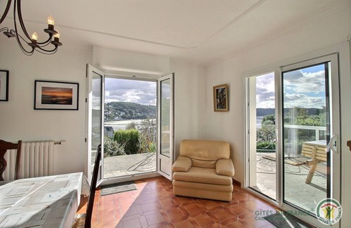 Tredrez-Locquemeau Maison | 150 m² Gîte ∙ 4 chambres ∙ 7 personnes