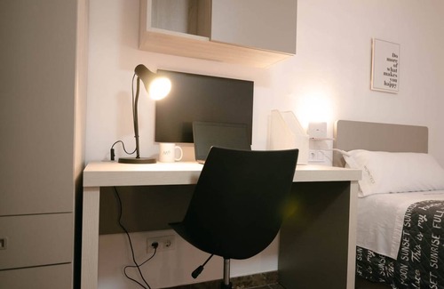 La Roqueta Station Balnéaire | 150 m² Chambre privée ∙ 1 chambre ∙ 3 personnes