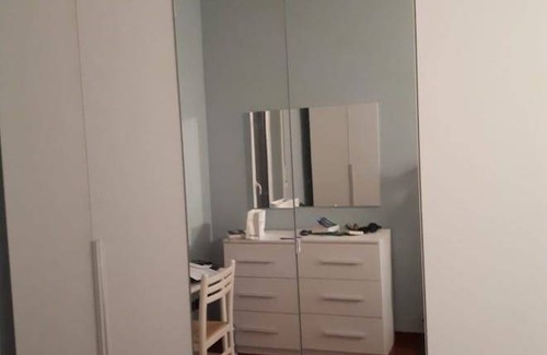 Lorenteggio Autre | 150 m² Chambre partagée ∙ 1 chambre ∙ 1 personne