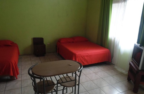 Rivas Maison | 150 mètres de la délégation de police à l'ouest, Cahuita