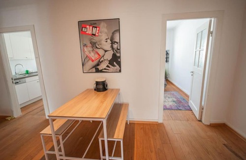Borgfelde Appartement | 150qm LOFT, Tischtennis, Dart, Tischkicker