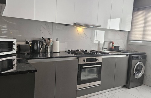 Lykabittos Appartement | 151 NIC - Stay Art Style Apartment