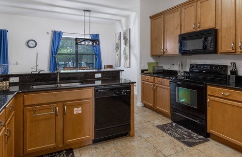 Watersong Maison | 154YSD-Watersong (6-Bedroom Home) with Pool by RedAwning