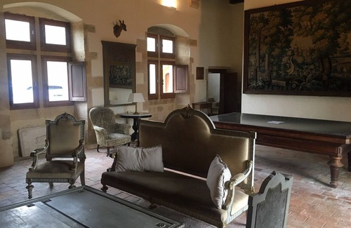 Saint-Vincent-Bragny Maison | 15TH CENTURY PRIORY