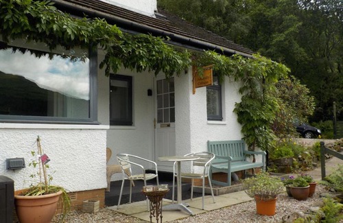 Arrochar Maison | 16 Admiralty