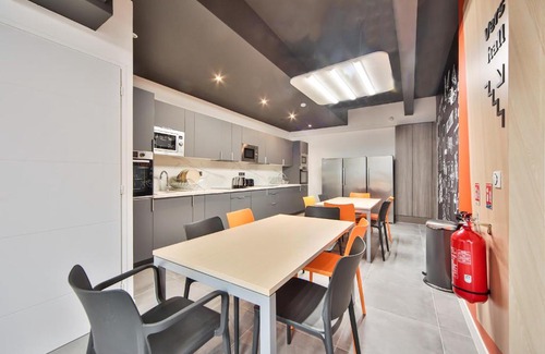 Charenton-le-Pont Appartement | 16.Chambre double#CoLiving#Loft#HomeCinema#fitness