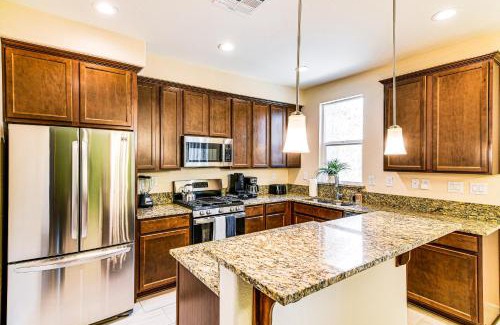 Carson City Maison | 16 Mi to Lake Tahoe Carson City Townhome