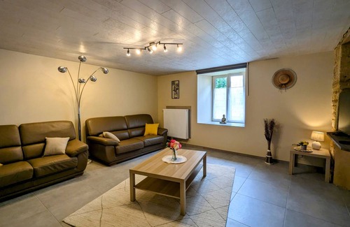 Han-les-Juvigny Cottage | 160 m² Cottage ∙ 3 chambres ∙ 8 personnes