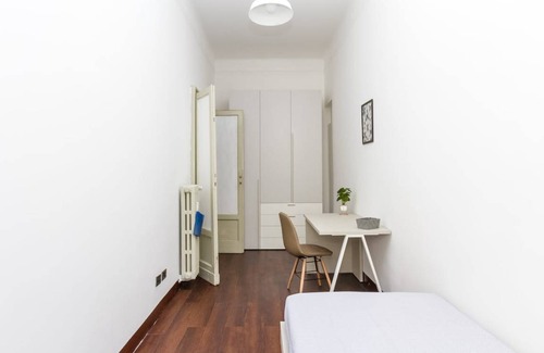 Zona Risorgimento Station Balnéaire | 160 m² Chambre privée ∙ 1 chambre ∙ 1 personne