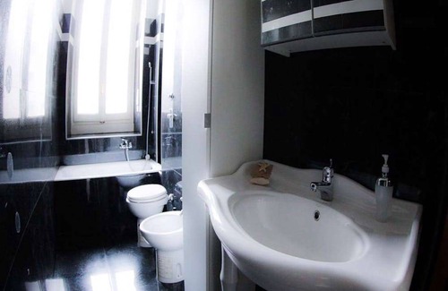 Zona Risorgimento Station Balnéaire | 160 m² Chambre privée ∙ 1 chambre ∙ 1 personne