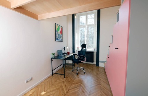 Palace District Station Balnéaire | 160 m² Chambre privée ∙ 1 chambre ∙ 1 personne
