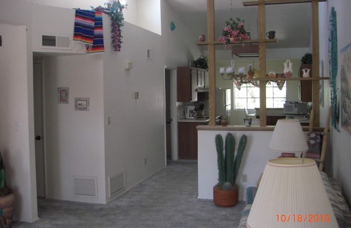 Apache Junction Copropriété | 160 MAINTENANT disponible toute la saison.