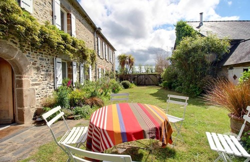 Tregomeur Maison | 163 m² Gîte ∙ 6 chambres ∙ 10 personnes