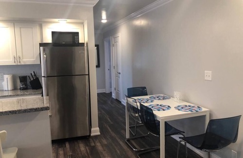 Industry Appartement | 1631 5F · Le Marino Gateaway à 20 minutes de New York / Parking Avail.