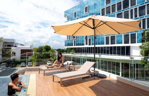 Mak Khaeng Hôtel | 165 m² Hôtel ∙ 2 chambres ∙ 127 personnes