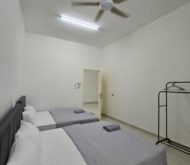 Bandar Sri Sendayan Appartement | 16pax 4R4B Seremban2 Matrix DTempat Sendayan WiFi