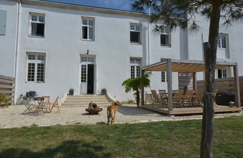 Salles sur Mer Maison | 16th century mansion - La Rochelle Chatelaillon