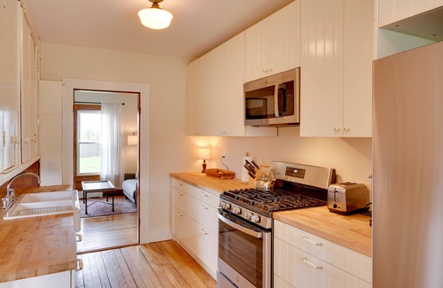 Cavendish Maison | 17-Acre Vermont Escape w/ Panoramic Mountain Views