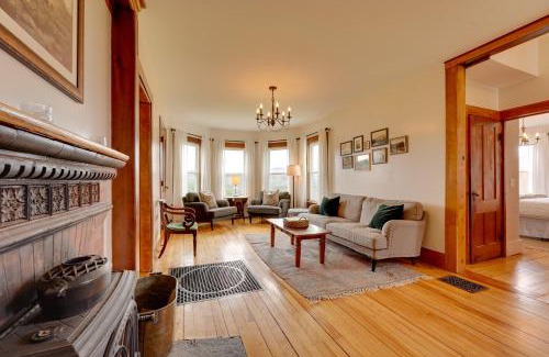 Cavendish Maison | 17-Acre Vermont Escape with Panoramic Mountain Views